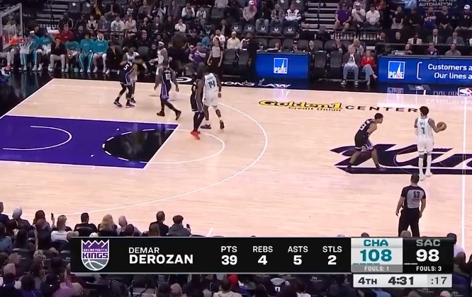 8868体育-接着上分！德罗赞单打迪亚巴特强突左手上篮 已砍赛季新高39分